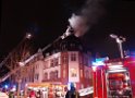 Feuer 3 Dachstuhlbrand Koeln Muelheim Gluecksburgstr P028